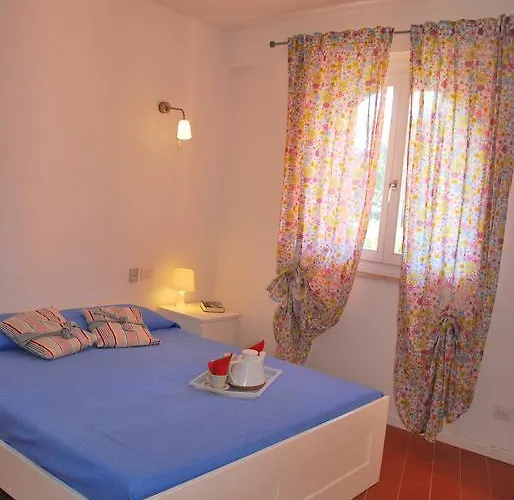 Complesso La Foce - Clima, Parcheggi, Spazi Esterni Privati *